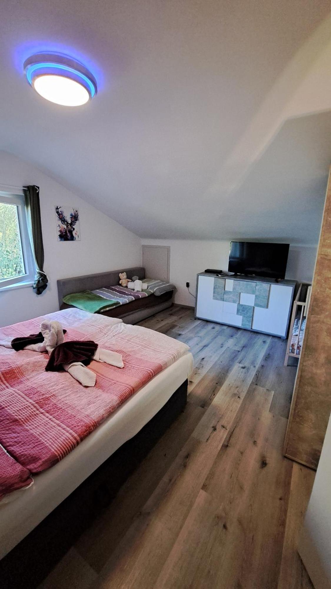 Sandras Ferienhaus Bungalow Sonnenalm Bad Mitterndorf Eksteriør billede